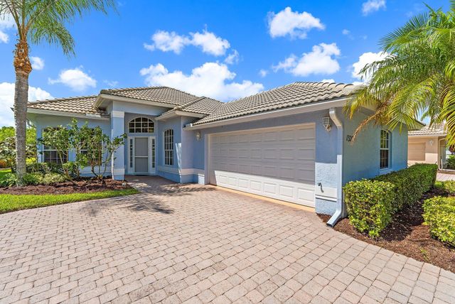 1327 NW Mossy Oak Way, Jensen Beach, FL 34957