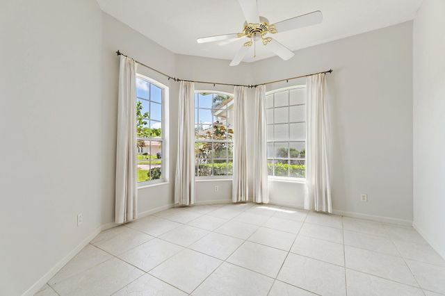 1327 NW Mossy Oak Way, Jensen Beach, FL 34957