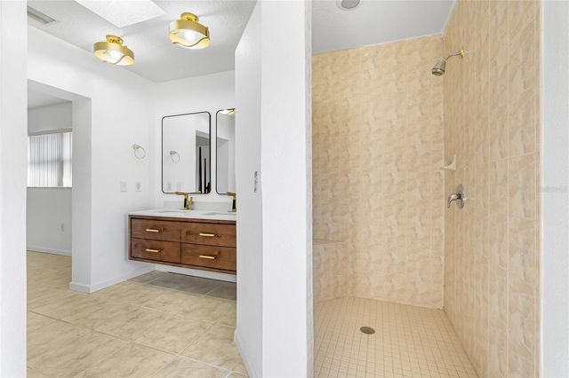 333 SALLY LEE DRIVE, Ellenton, FL 34222