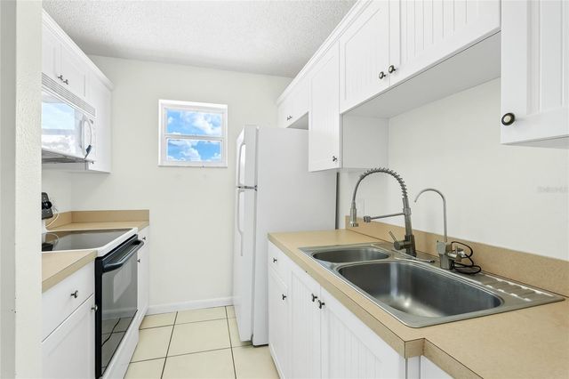 333 SALLY LEE DRIVE, Ellenton, FL 34222