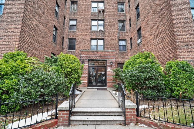 102-36 64 Avenue 3D, Forest Hills, NY 11375