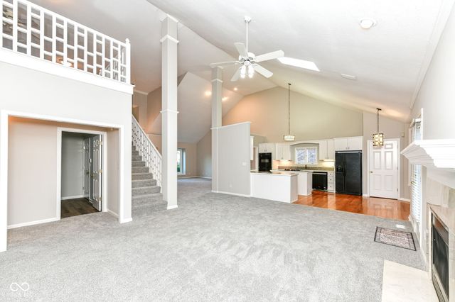 9532 Pinecreek Drive, Indianapolis, IN 46256