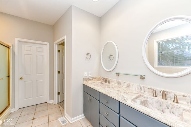 9532 Pinecreek Drive, Indianapolis, IN 46256