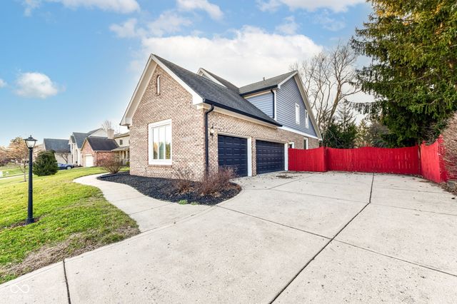 9532 Pinecreek Drive, Indianapolis, IN 46256