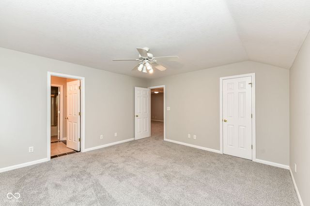 9532 Pinecreek Drive, Indianapolis, IN 46256