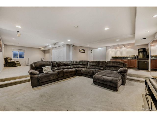8055 W 95th Way, Broomfield, CO 80021