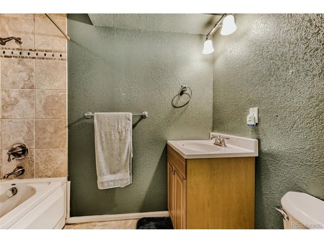 8055 W 95th Way, Broomfield, CO 80021