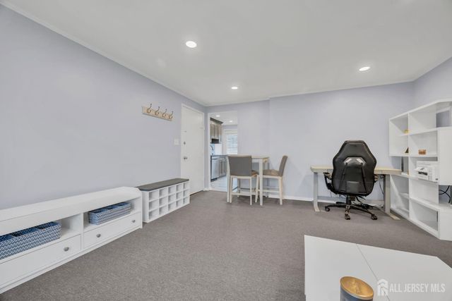 29-B Garfield Park, Edison, NJ 08837