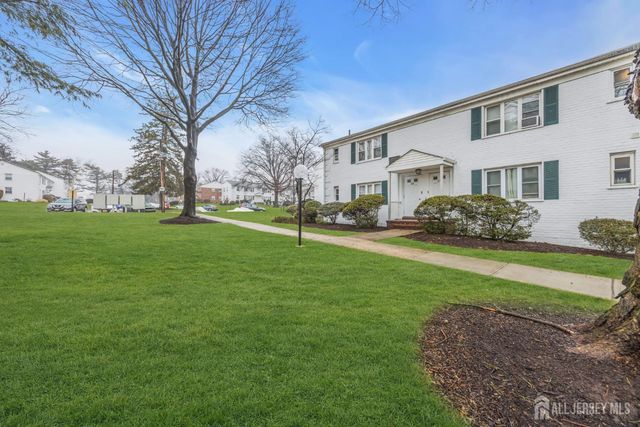 29-B Garfield Park, Edison, NJ 08837