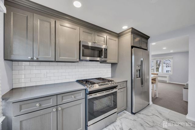 29-B Garfield Park, Edison, NJ 08837