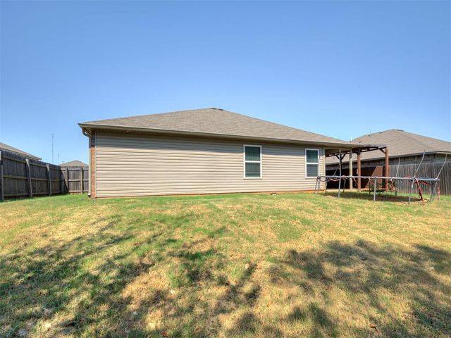 9604 Kindsey Avenue, Oklahoma City, OK 73160