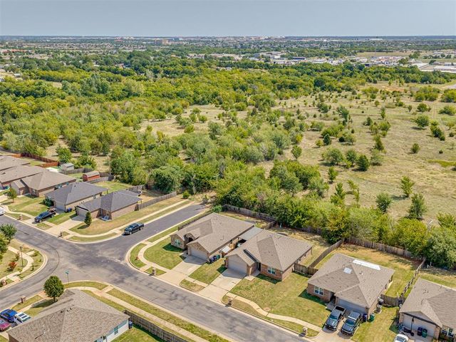 9604 Kindsey Avenue, Oklahoma City, OK 73160
