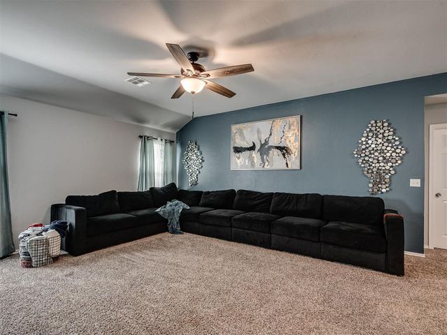 9604 Kindsey Avenue, Oklahoma City, OK 73160