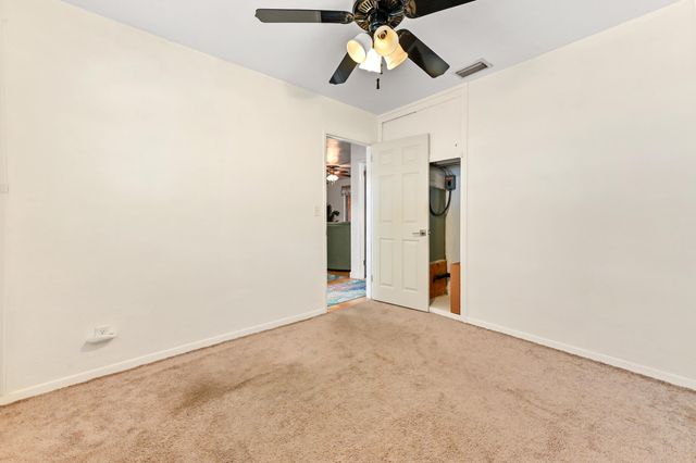 5709 SE Indigo Avenue, Stuart, FL 34997