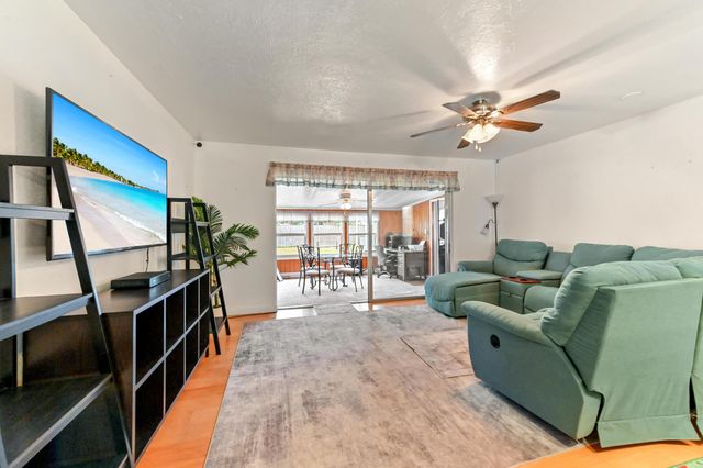 5709 SE Indigo Avenue, Stuart, FL 34997