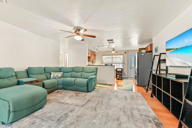 5709 SE Indigo Avenue, Stuart, FL 34997