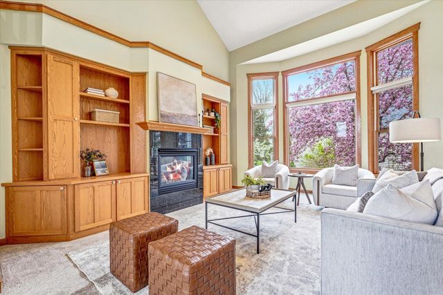 1101 Maple Drive, Hudson, WI 54016