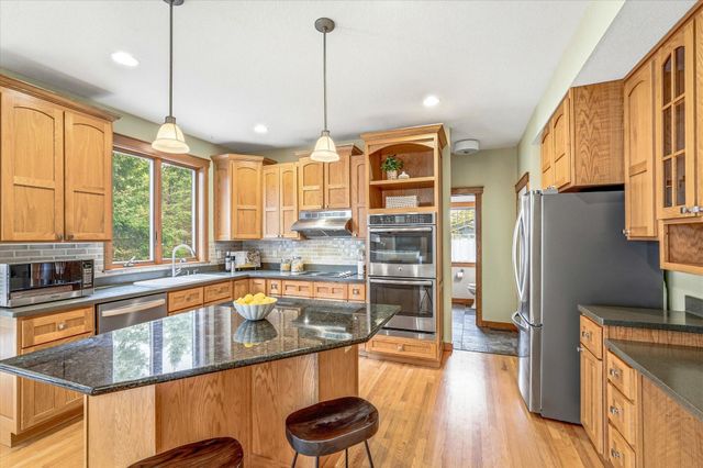 1101 Maple Drive, Hudson, WI 54016