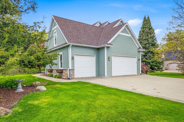 1101 Maple Drive, Hudson, WI 54016