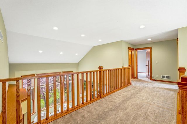 1101 Maple Drive, Hudson, WI 54016