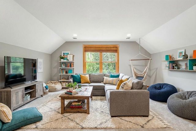 1101 Maple Drive, Hudson, WI 54016