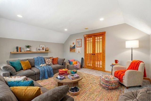 1101 Maple Drive, Hudson, WI 54016