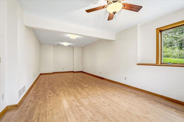 1101 Maple Drive, Hudson, WI 54016