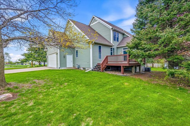 1101 Maple Drive, Hudson, WI 54016