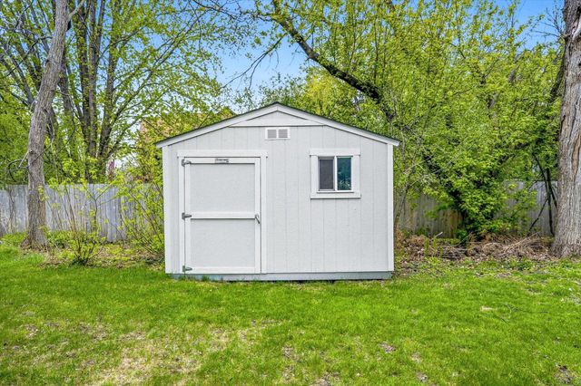 1101 Maple Drive, Hudson, WI 54016