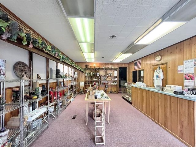 830 Main Street, Follansbee, WV 26037