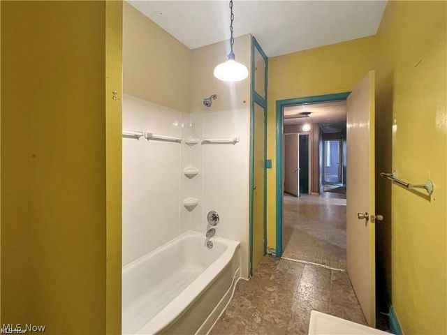 830 Main Street, Follansbee, WV 26037