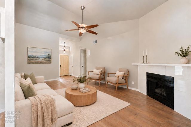 2799 Summerfield Dr, West Sacramento, CA 95691