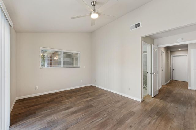 2799 Summerfield Dr, West Sacramento, CA 95691