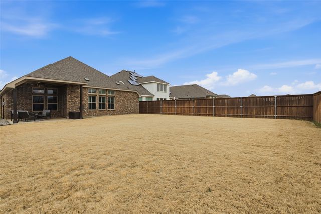 435 Letara Vista Drive, Haslet, TX 76052