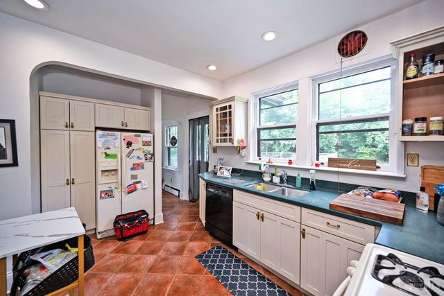 720 Red Bud Avenue, Cincinnati, OH 45229