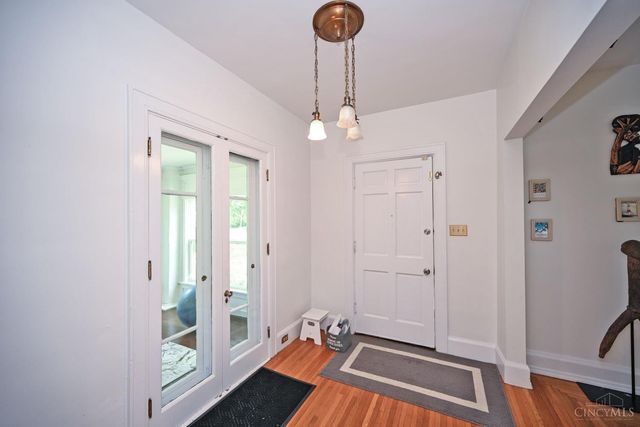 720 Red Bud Avenue, Cincinnati, OH 45229
