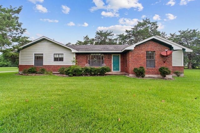 4848 Wickwillow, Alvin, TX 77511