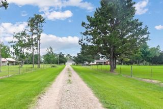 4848 Wickwillow, Alvin, TX 77511