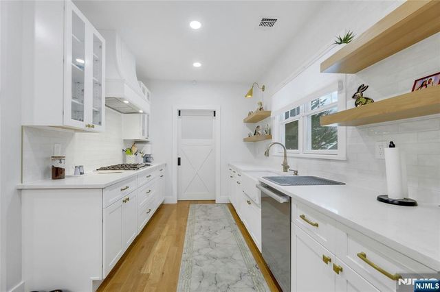 478 Luhmann Drive, New Milford, NJ 07646