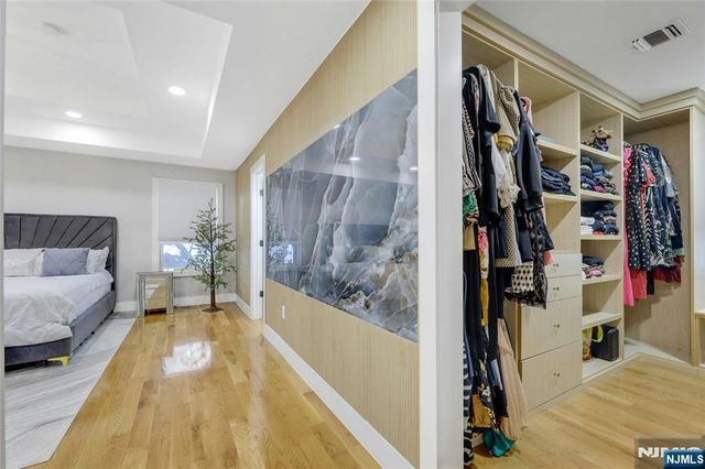 478 Luhmann Drive, New Milford, NJ 07646