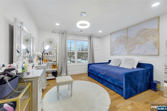 478 Luhmann Drive, New Milford, NJ 07646