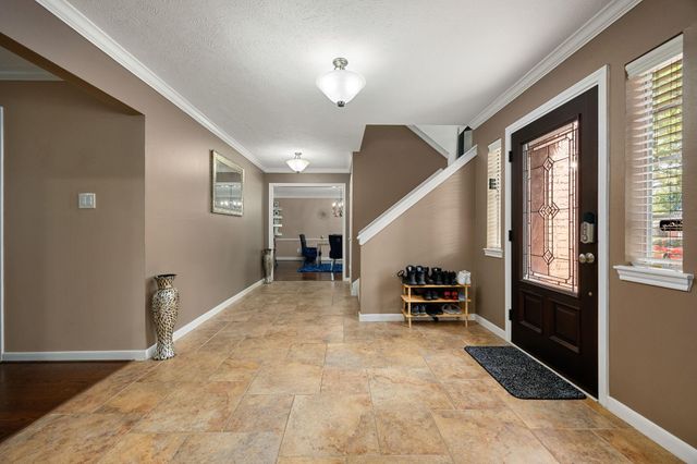 7407 Knoll Cliff Court, Houston, TX 77095