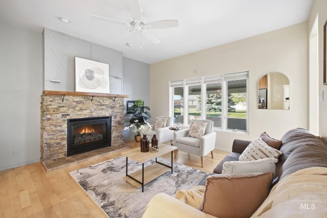 132 Los Lagos, Twin Falls, ID 83301