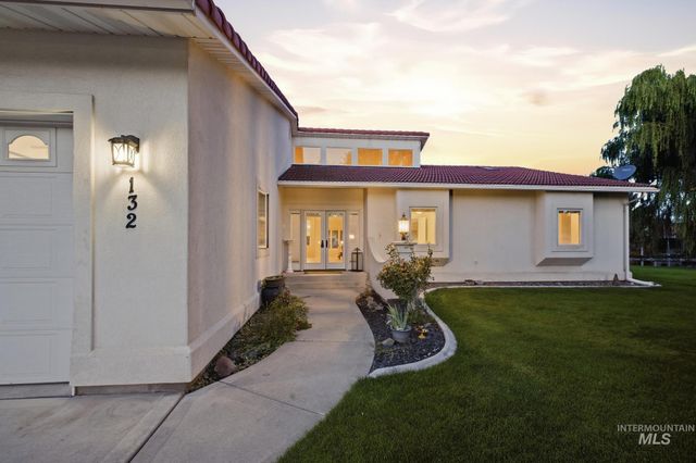 132 Los Lagos, Twin Falls, ID 83301