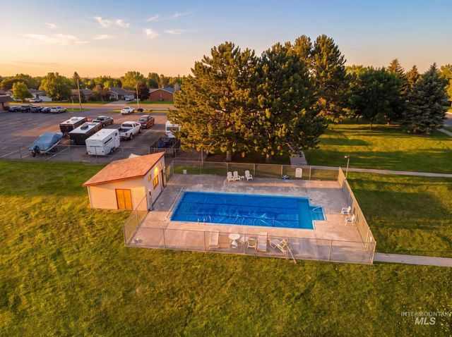 132 Los Lagos, Twin Falls, ID 83301