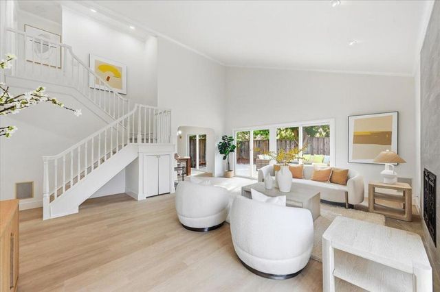 560 Trinidad Lane, Foster City, CA 94404