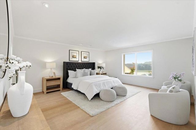 560 Trinidad Lane, Foster City, CA 94404