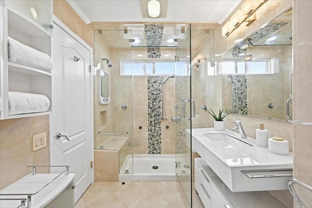 560 Trinidad Lane, Foster City, CA 94404