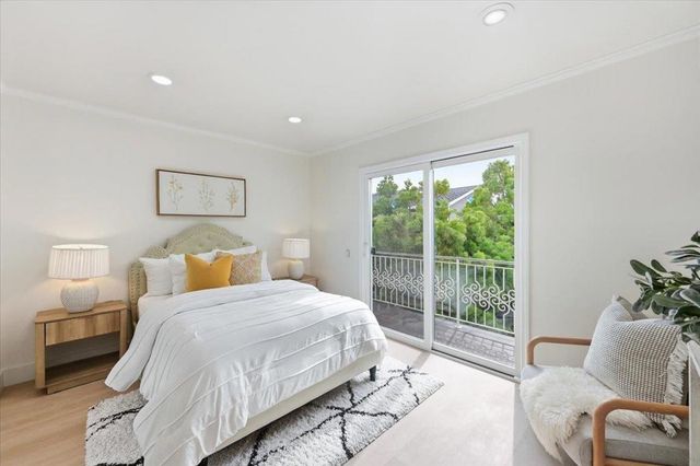 560 Trinidad Lane, Foster City, CA 94404
