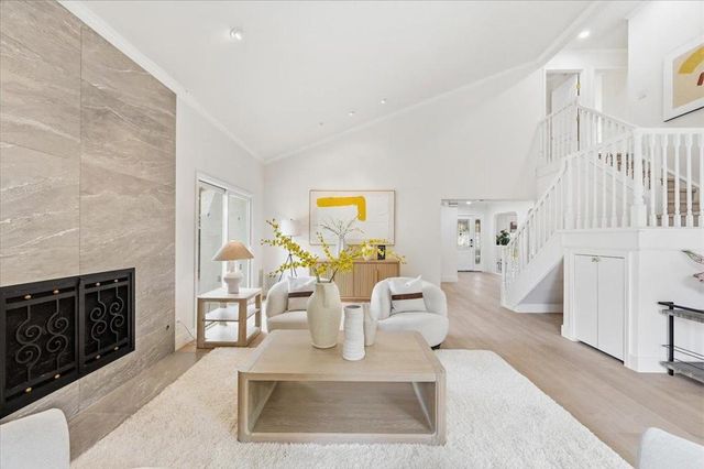 560 Trinidad Lane, Foster City, CA 94404